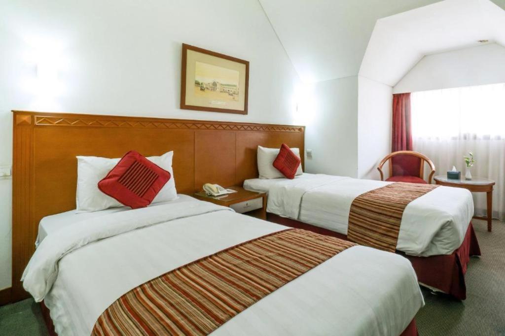 Sofyan Hotel Cut Meutia Jakarta Extérieur photo